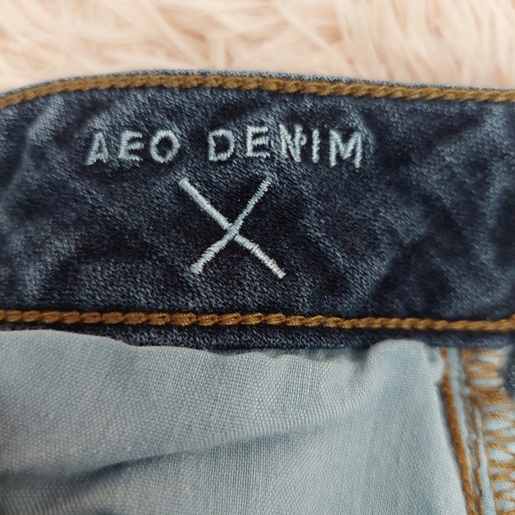 American Eagle Outfitters - Super Stretch Hi-rise Jegging - Distressed - Picture 10 of 12